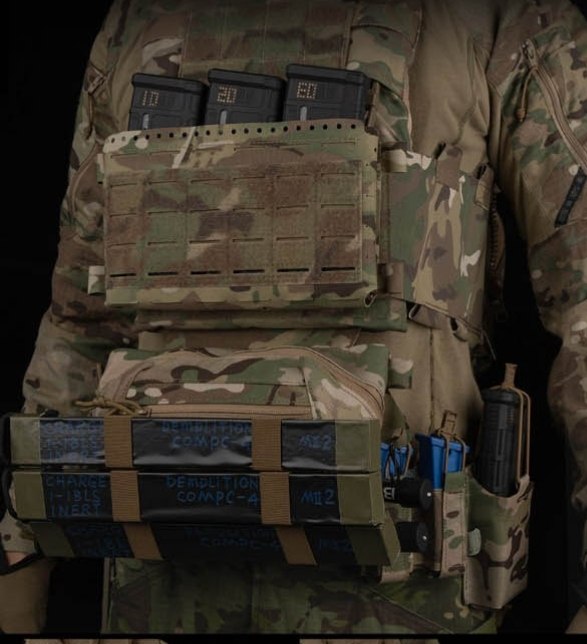 DR-BAC013-05 Shadow Waist Pack Plus